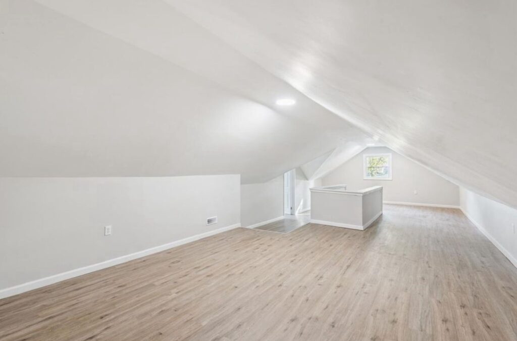 WhatsApp Image 2025-10-05 at 12.53.34_823744b1