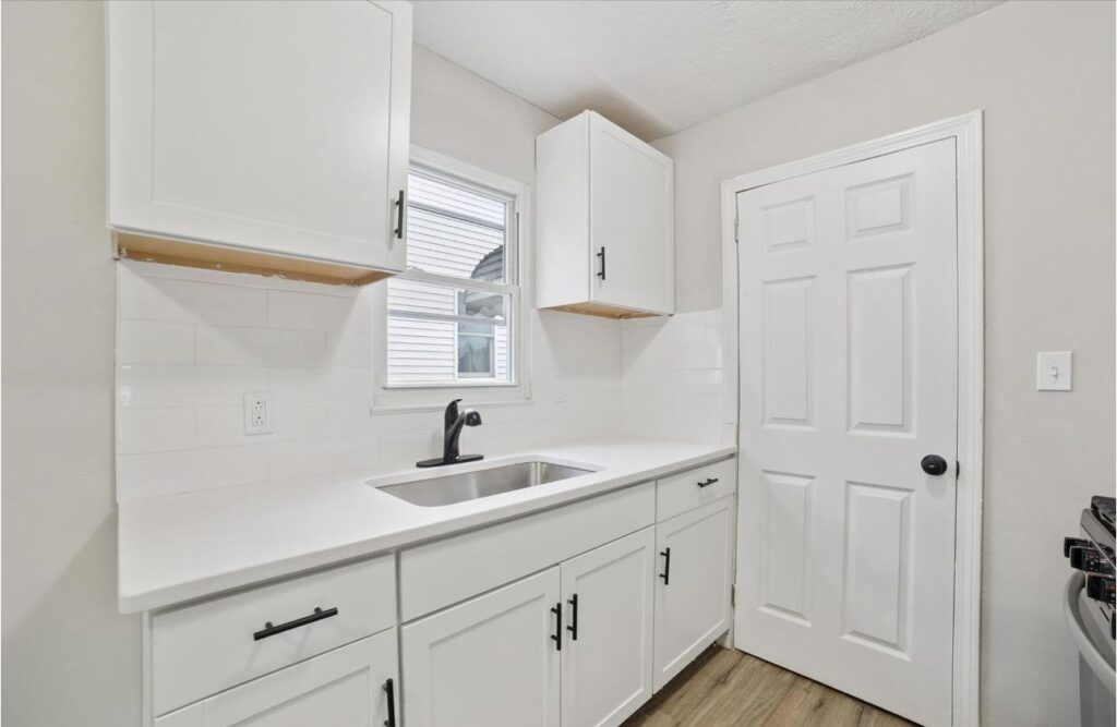 WhatsApp Image 2025-10-22 at 01.44.07_b47b4a0e