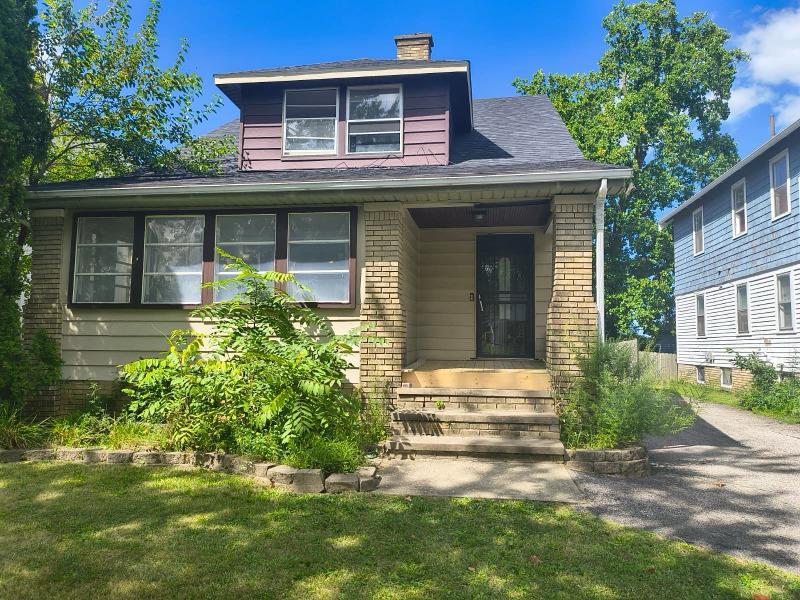 WhatsApp Image 2025-12-04 at 7.41.32 AM